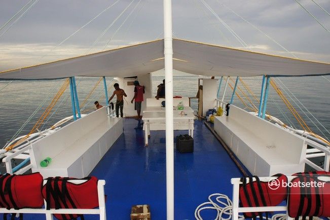 Rent a Island Hopping in Cebu 75' Other Pump Boat on Boatsetter